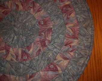 Silver Spiral Quilted Table Topper