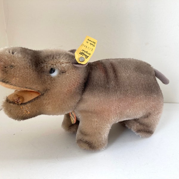 I want a hippo fpr christmas