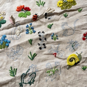 Vintage Erica Wilson Hiawatha Crewel Floral & Animals Motif Embroidery Needlework Wool 1970 Unfinished pillow Rabbit Mouse Butterfly
