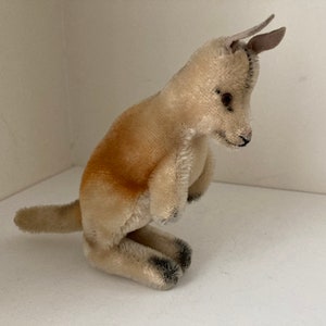 Canguro Steiff vintage sin identificación, década de 1960, retro, mediados de siglo, peluche vintage navideño, juguete de calidad, nariz bordada, macho, sin bolsa