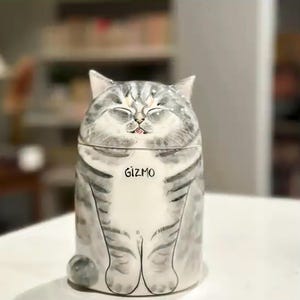 Custom Cat Urn, Cat Portrait Urn, Personalized Pet Urn, Pet Portrait Urn, Special Memory, Cat Urn, Pet Urn, Made To Order
