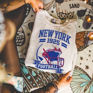 Vintage New York Football Sweatshirt, Tshirt,  1925 – Retro NY Style Pullover