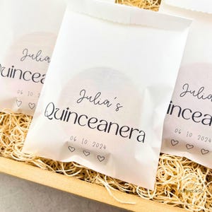 Pochettes personnalisées Quinceañera : Pochettes pour 15e anniversaire