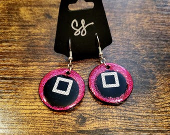 Korean Game Show Guard Mask Shapes Wooden Dangle Earrings Square, Triangle or Circle (specify shape through DM after purchase)