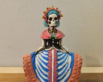 Catrina Figurine Pink Dreas