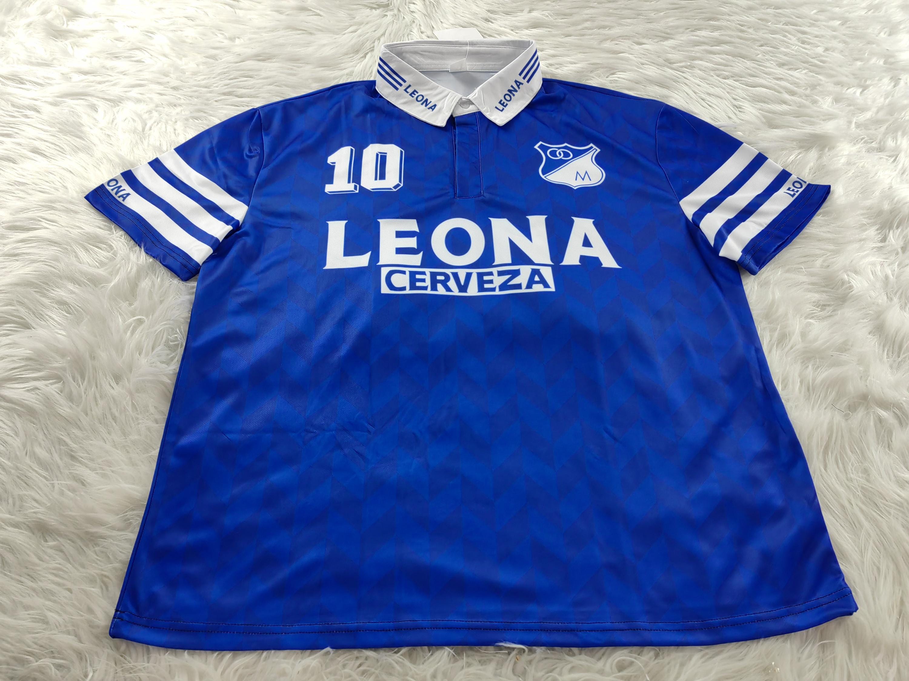Millonarios camiseta España