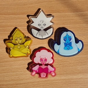 Steven Universe Acrylic Pin Set - The Diamonds !