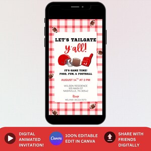 Puede incluir: Una invitación digital en la pantalla de un smartphone con un fondo a cuadros rojos y blancos. La invitación dice "Let's Tailgate y'all!" con gráficos temáticos de fútbol y detalles del evento. La parte inferior de la pantalla tiene texto e iconos.