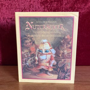 O quebra-nozes de E.T.A. Hoffman ilustrado por Carter Goodrich | 1987 | 1ª edição