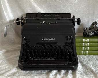 1939 Remington Rand Typewriter | Model Standard No. 17 | Tested and Working
