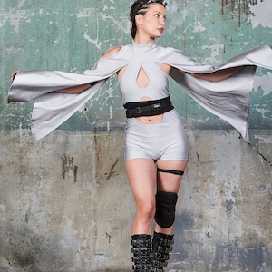 Festival Shrug Vest, Rave Bolero Shrug Top, Bell Sleeve Blouse, Rave Outfit Women, Burning Man Clothing, Festival Outfit, Rave Cover Up