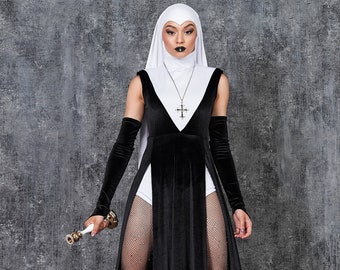 Sexy Nun Dress, Nun Costume for Woman, Halloween Costume Woman, Velvet Halloween Dress, Nun Habit & Veil, Sexy Halloween Costume, Nun Outfit
