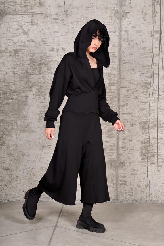 Black Cropped Hoodie, Oversized Hood, Gothic Cotton Top - Etsy