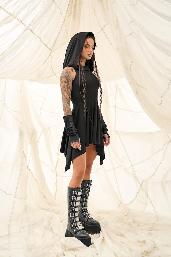 black festival dress Rave Hooded Dress, Extravagant Clothing Black Georgette Dress With Summer Cottons Lorenzi Black Dresser Size:S (3T-4T)