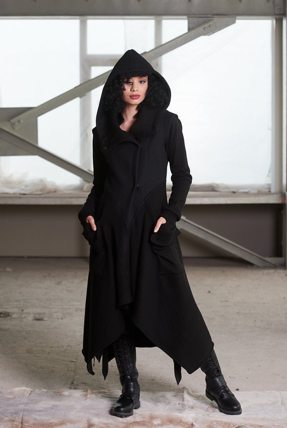 Black Hooded Coat  Ropa, Moda del rock, Ropa de moda