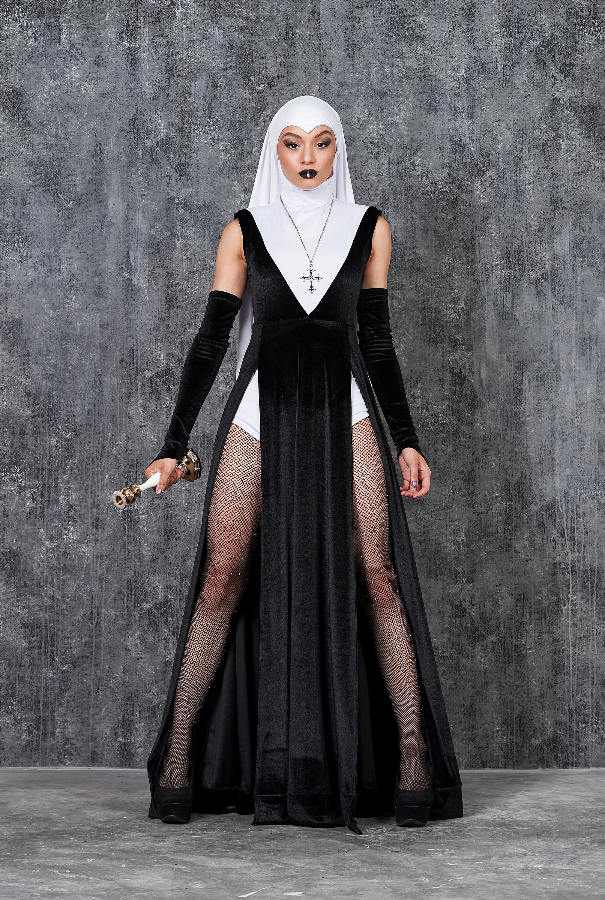 nuns dress