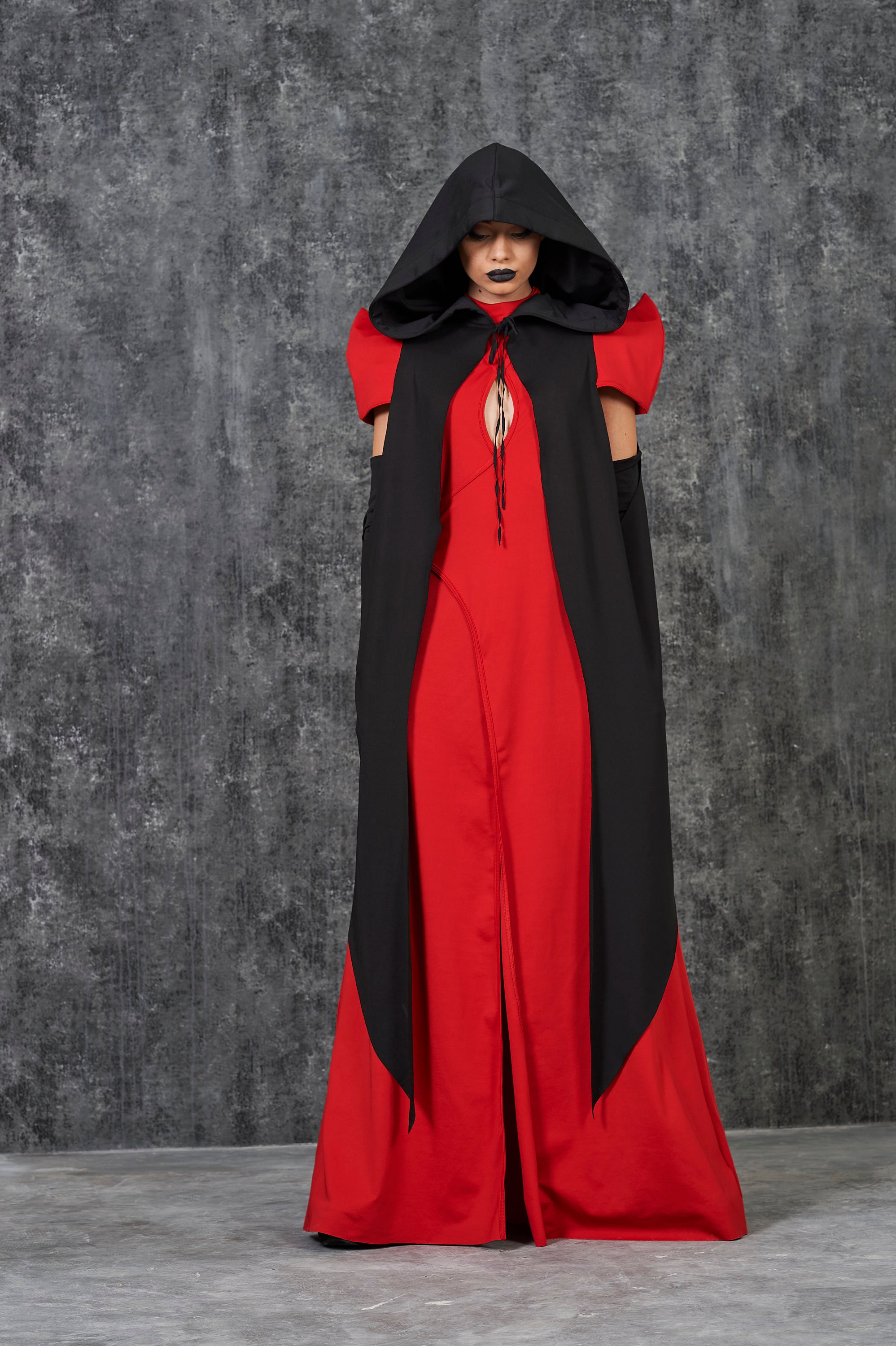 Dark gray deatchable hooded cape（マント） Aren's Ultra Fine High Neck comfrt hoodie - Black/Grey