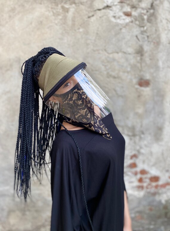 Linen Hat With Reusable Face Shield 