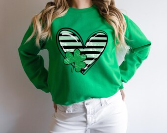St Patricks Day Heart Sweatshirt, Funny Shamrock Shirt, Women St Patricks Day Gift, Lucky Season Shirt, Irish Day Shirt, Irish Day Outfit