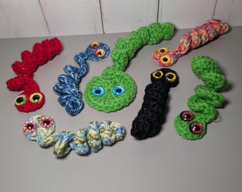 Gusanos de preocupación tejidos a crochet