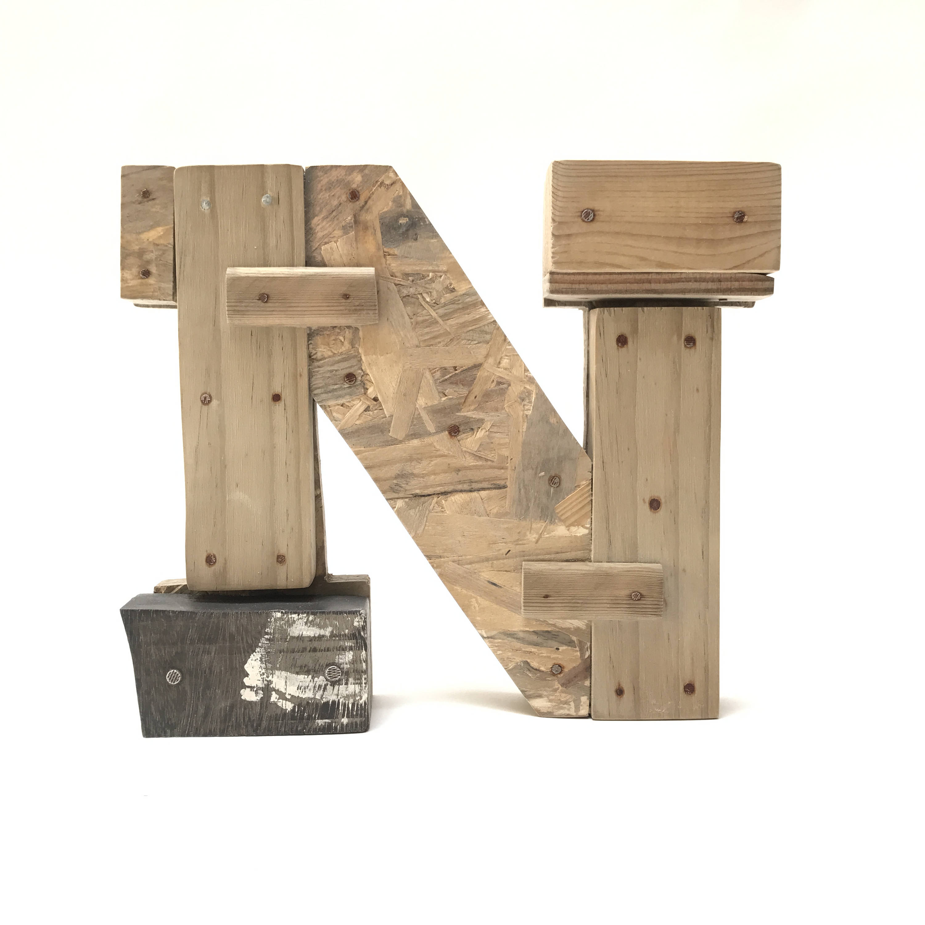 Lettres en Bois N. Lettres Industrielles. Initals d'accrochage Mural Lettre, de Suspendues, Pépinièr