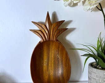 Vintage Hawaii Pineapple Wooden Bowl • Monkey Pod Serving Dish •