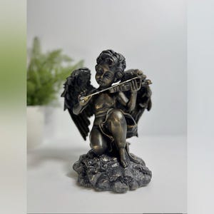 Cherub Playing the Violin Statue, Baby Angel Musical Figurine