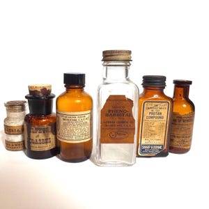 Apothecary Medicine Bottles with Labels, Antique Medicine Bottles, Old Apothecary Jars V
