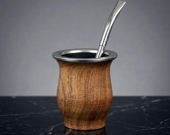 ヴィンテージのマテ茶ひょうたんカップ。ひょうたんカップ2個、陶器