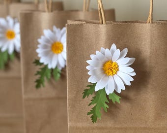 Daisy Paper Flower Kraft Gift Bag: Party Favor, Baby Shower