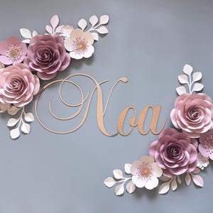 Set di fiori di carta color malva, rosa e oro, decorazione da parete con fiori di carta per cameretta, fiori malva per cameretta bambina, fiori di carta, set di rose per cameretta