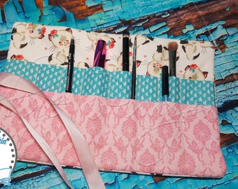 Gifts for Travelers. Best Makeup Bag for Travel. All-in-One MakeUp Brush Roll . Travel Makeup Organizer. Compact Makeup Brush Bag. Cat