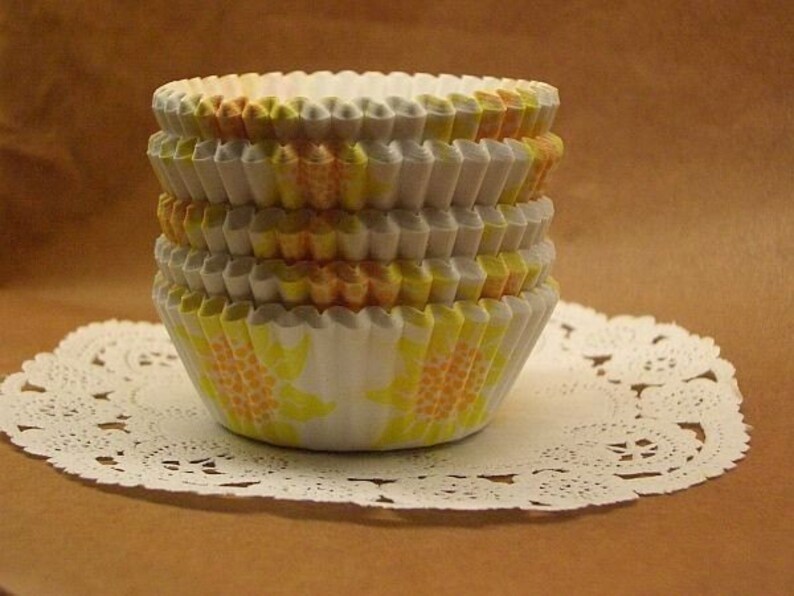 Cute Sunflowers Small cupcake cups set of 50 Etsy