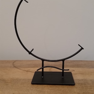 12" round glass display stand with wave design, for fused glass