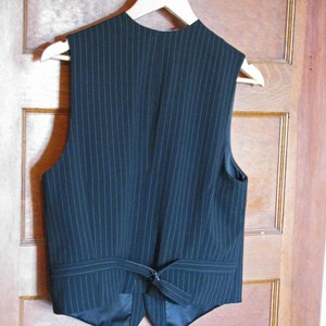 Peak Lapel Vest image 5