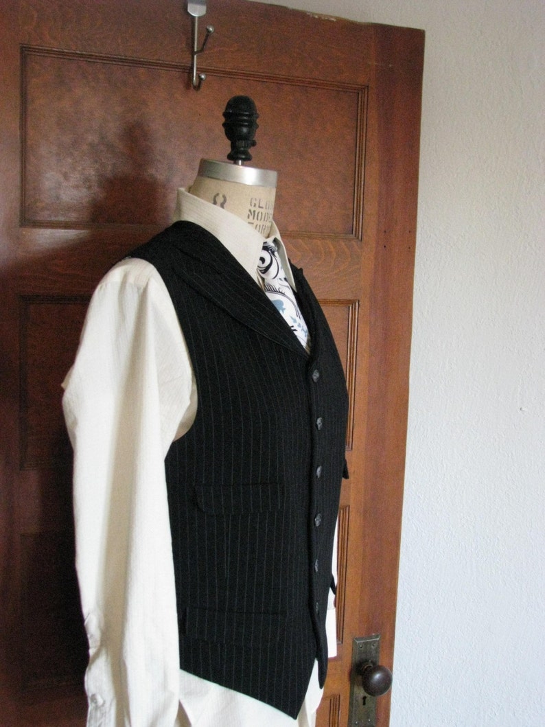 Peak Lapel Vest image 2