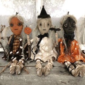 Witch EPATTERN-primitive witch cloth doll craft digital download sewing pattern-PDF Brenda Sanker