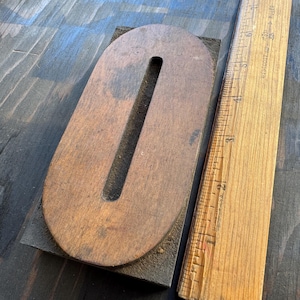 Imprimantes Typographiques Anciennes TYPE BOIS - Lettre O ou chiffre Zéro 0