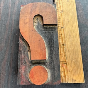 Impression typographique antique TYPE BOIS - Point d'interrogation