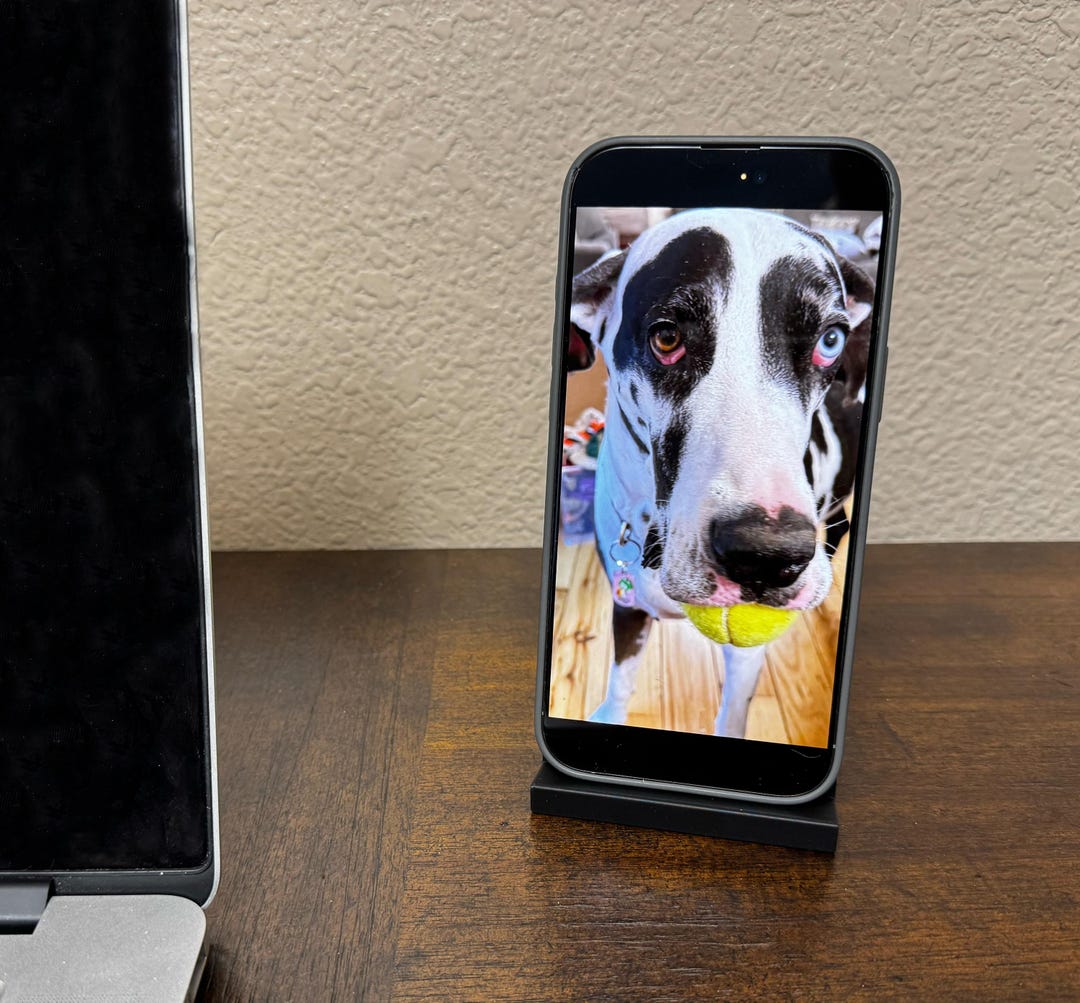 Ergonomic Phone Stand: Sleek Desk Holder for Video Calls - Etsy