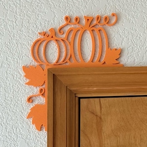 Halloween Pumpkin Door Corner Cling: Fall Harvest Decor