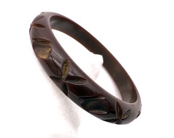 Vintage Carved Bakelite Bangle Brown Wide Bracelet 1940s Mid-Century Jewelry Collectible Statement Accessory
