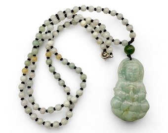 Vintage Jade Buddha Necklace: Carved Jadeite Pendant, Beaded Mala
