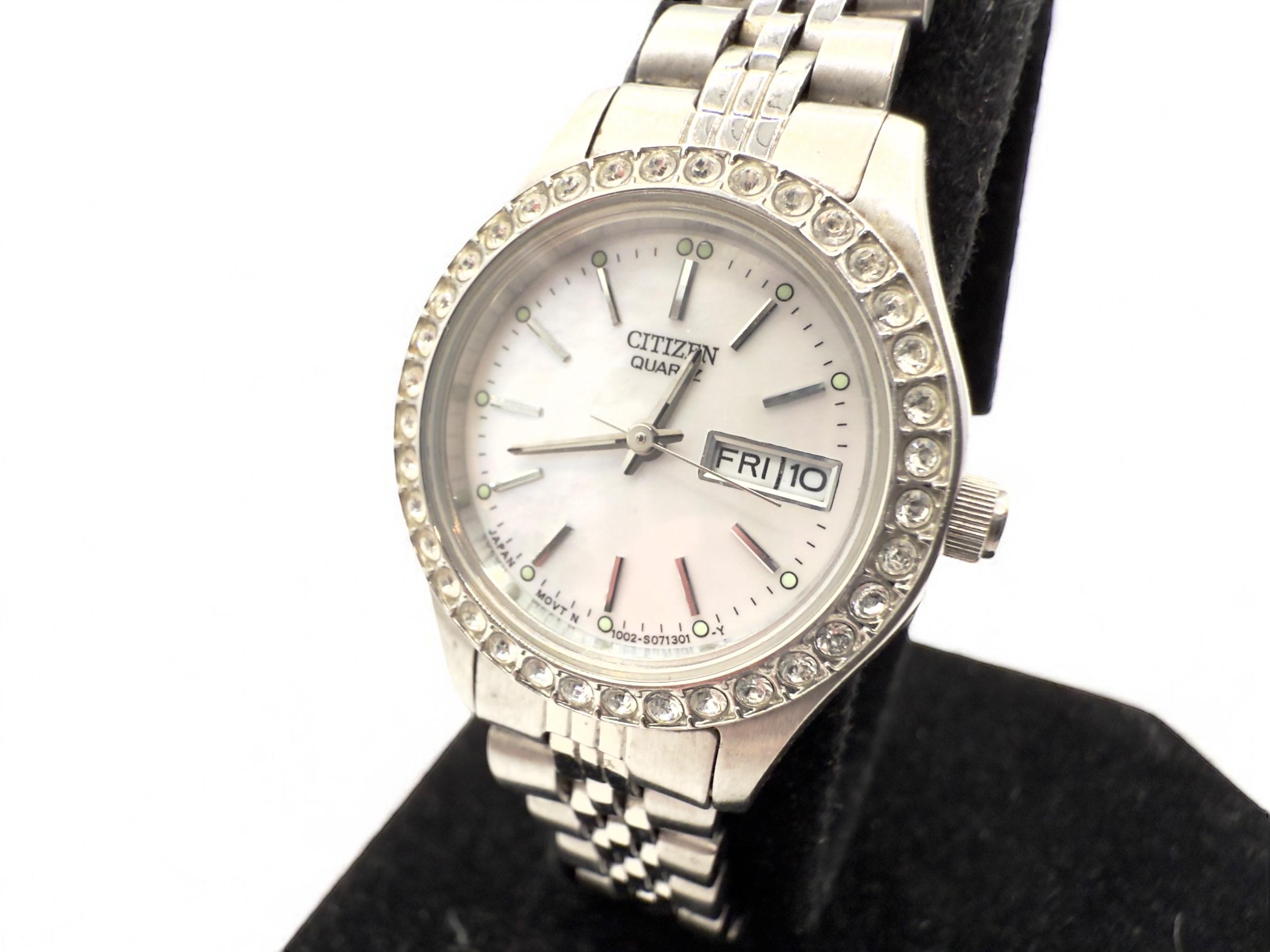AUTHENTIC VINTAGE CITIZEN MOTHER-OF-PEARL WATCH Citizen Mother of Pearl Watch - Etsy main image 4