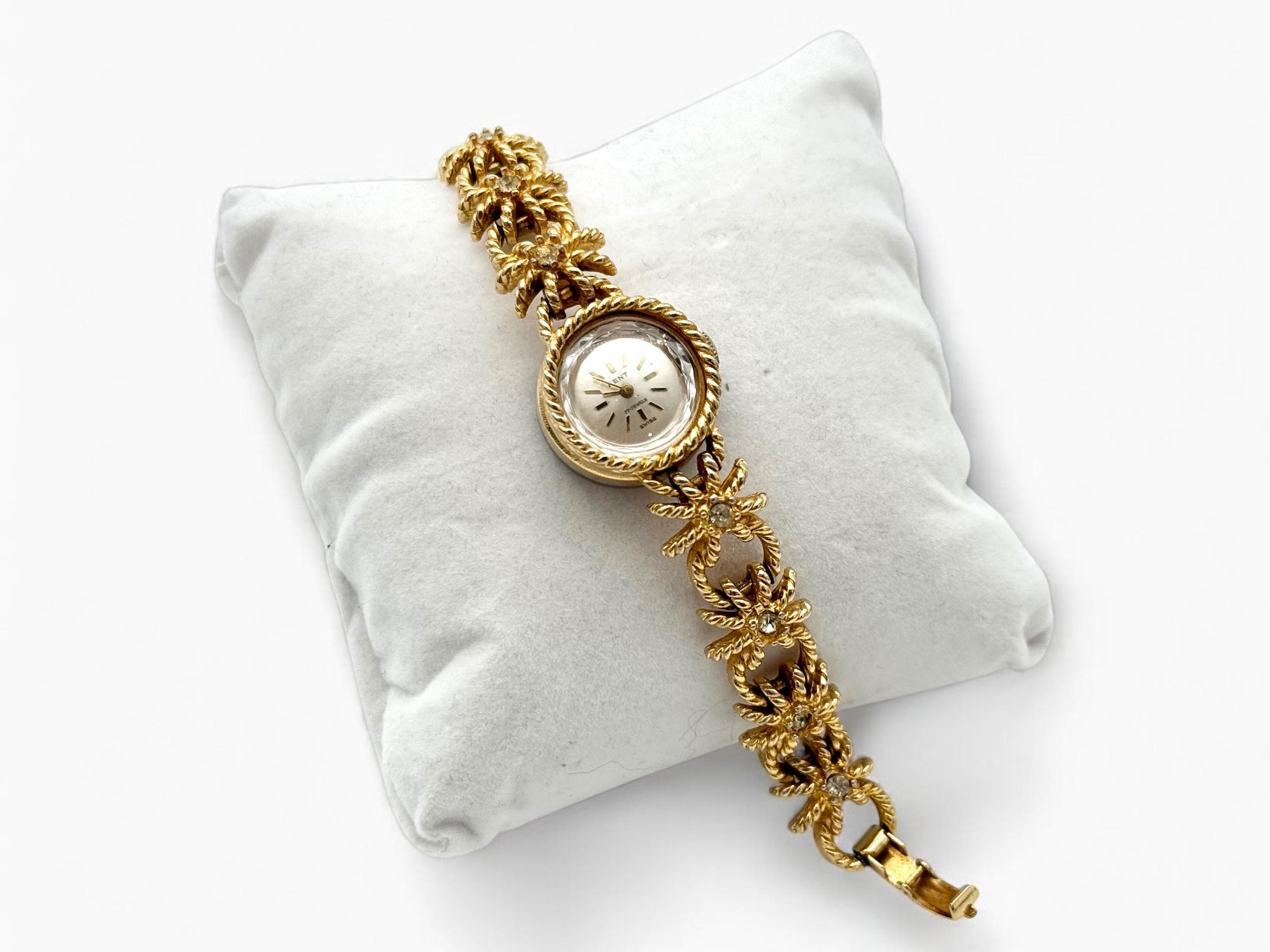 アクセサリー Vintage archive design bangle watch Day 39 posting reel about cool watches ✨ - a 17 jewels