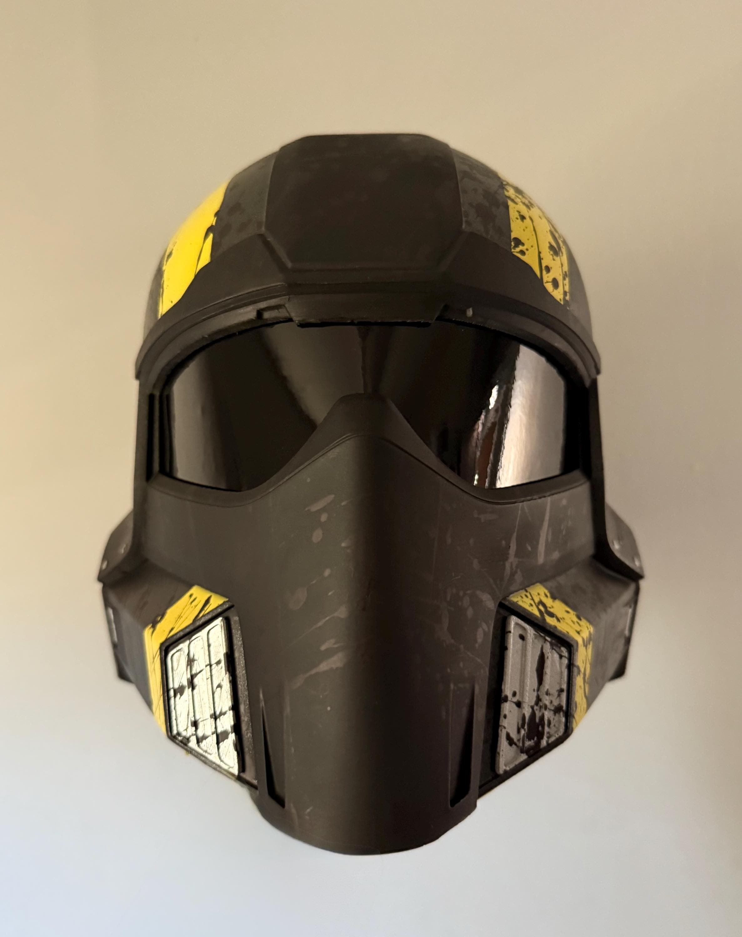 Bumblebee helmet - Etsy 日本