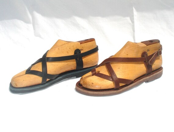 skeeters sandals