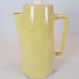 1962 Metlox Poppytrail Palm Springs Coffee Pot with Lid, MCM California Pottery