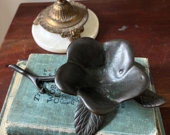 Vintage Brass New Concepts Dogwood Floral Flower Incense Holder Burner