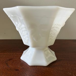 Vintage Grape Motif Westmoreland milk glass candy dish